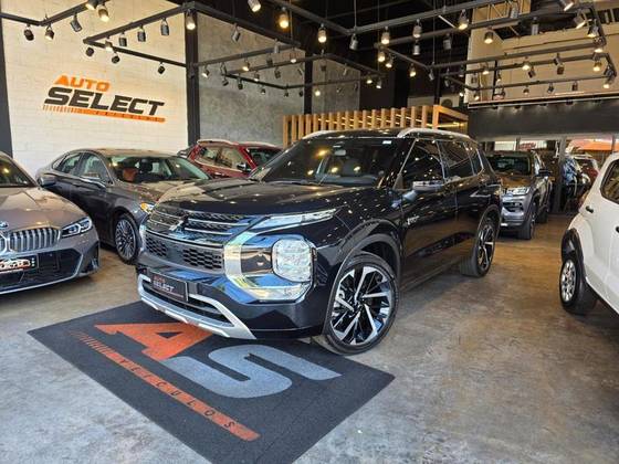 MITSUBISHI OUTLANDER 2.4 PHEV HPE-S S-AWC DHT MITSUBISHI OUTLANDER 2.4 PHEV HPE-S S-AWC DHT